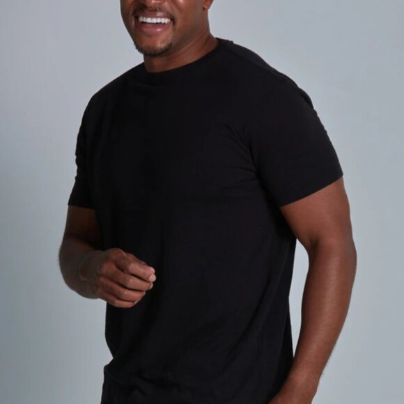 Men's Onno Short Sleeve Bamboo T-Shirt Black - Picture 1 of 3